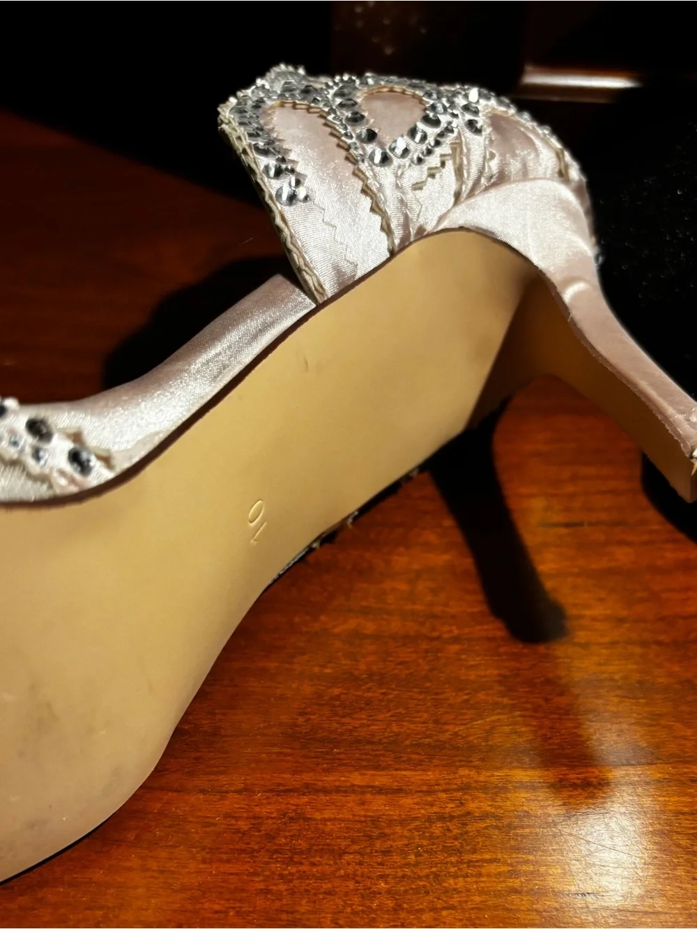 XYD Women's Pumps, Elegant Pointed Toe, D'Orsay Kitten Low Heels, Rhinestone